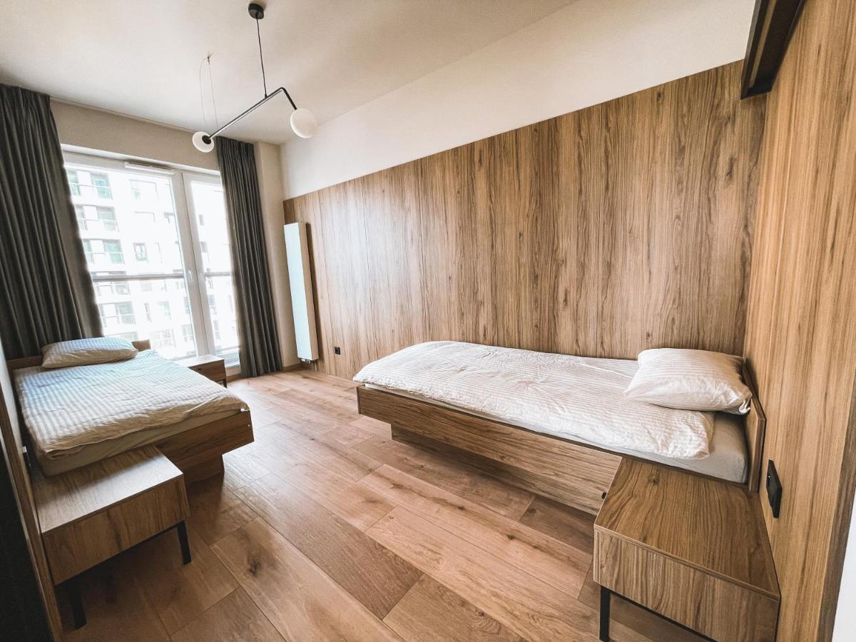 Apartament *
