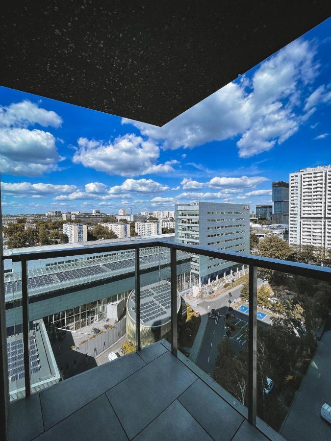 Apartament *